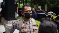 Polda Jateng memastikan proses pidana kasus pungli rekrutmen Bintara Polri yang dilakukan lima anggota polisi sedang berjalan.